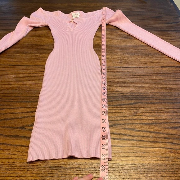 NWT Lovers & Friends Hera Bodycon Off-shoulder Dress Lavender Women's Sz S - Picture 8 of 8